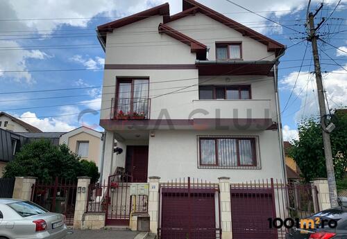 Properties to let in House / Villa with 10 rooms for sale -Gruia-